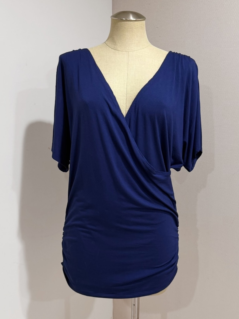 Johnny Women's Navy Blue Stretch Short Sleeve Faux Wrap Front Blouse Size XL
